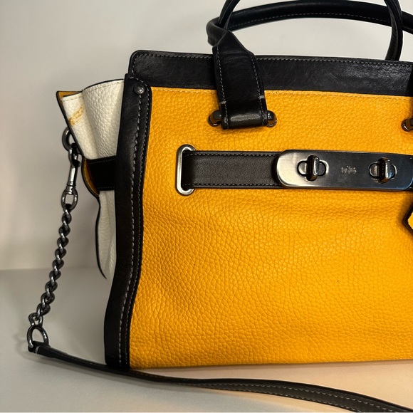 Coach Rare Color Block Swagger 27 Pebble Leather Chain Strap Shoulder Bag - Picture 4 of 14